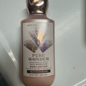 Bath & Body Works Pure Wonder Body Lotion - Gold and Cream